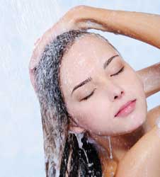 rambut cantik dengan beauty water